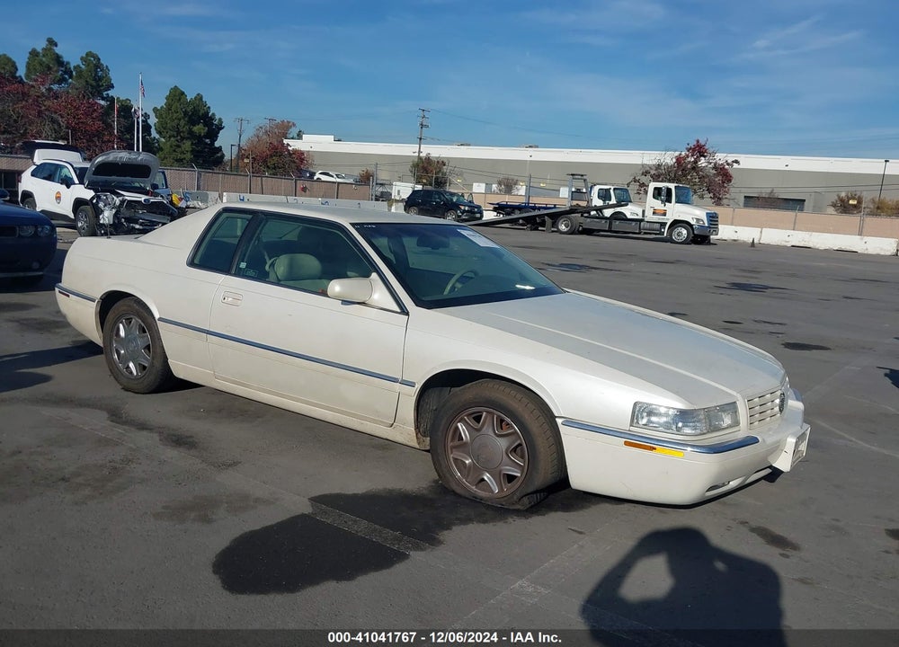 1996 CADILLAC ELDORADO TOURING VIN: 1G6ET1298TU610260