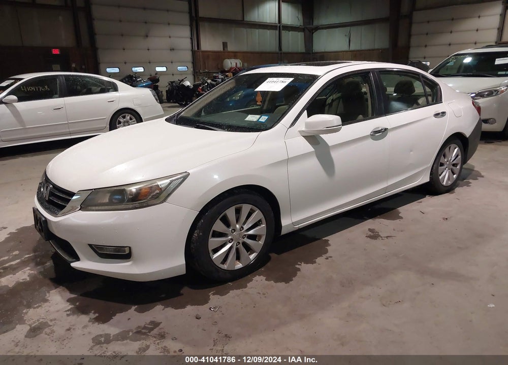 2013 HONDA ACCORD EX VIN: 1HGCR2F71DA017894