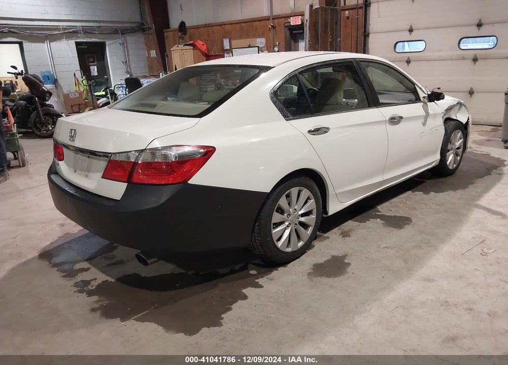 2013 HONDA ACCORD EX VIN: 1HGCR2F71DA017894