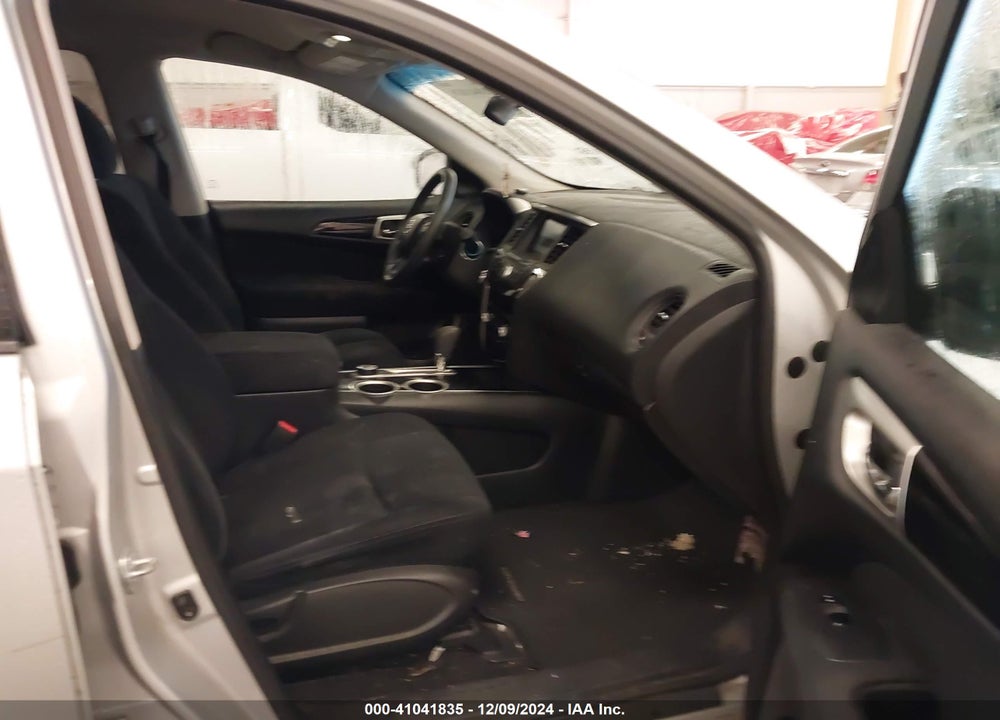 2016 NISSAN PATHFINDER PLATINUM/S/SL/SV VIN: 5N1AR2MM5GC651177