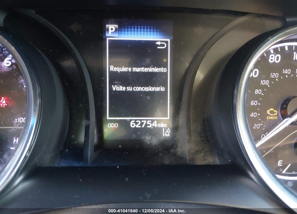 2018 TOYOTA CAMRY LE VIN: 4T1B11HK0JU618538