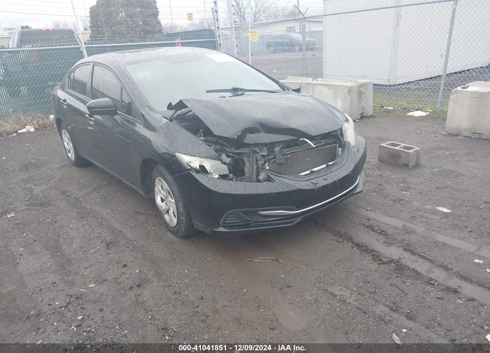 2015 HONDA CIVIC LX VIN: 19XFB2F58FE005661