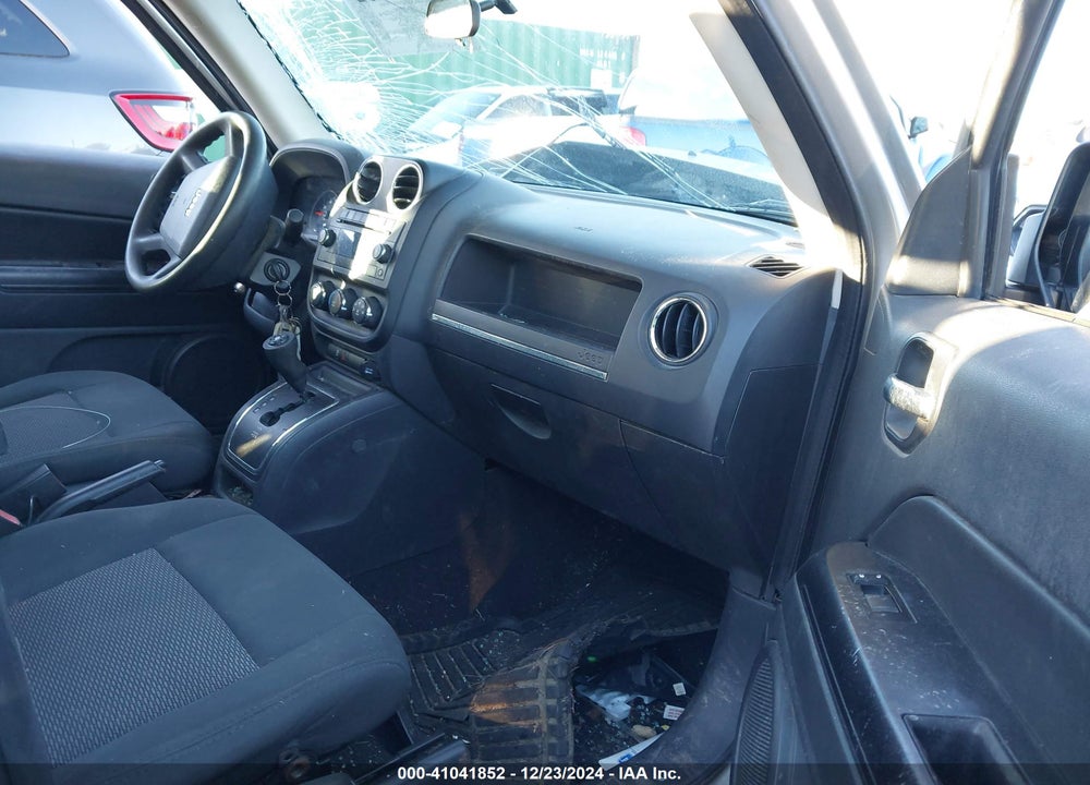 2010 JEEP PATRIOT SPORT VIN: 1J4NF2GBXAD649347