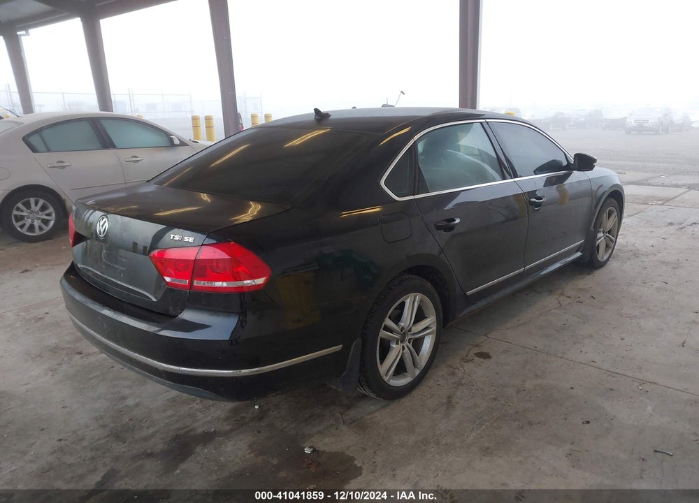 2015 VOLKSWAGEN PASSAT 1.8T LIMITED EDITION/1.8T SE/1.8T SPORT VIN: 1VWBT7A30FC009724