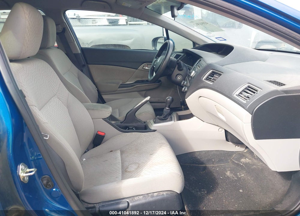 2015 HONDA CIVIC VIN: 2HGFB2E55FH532855