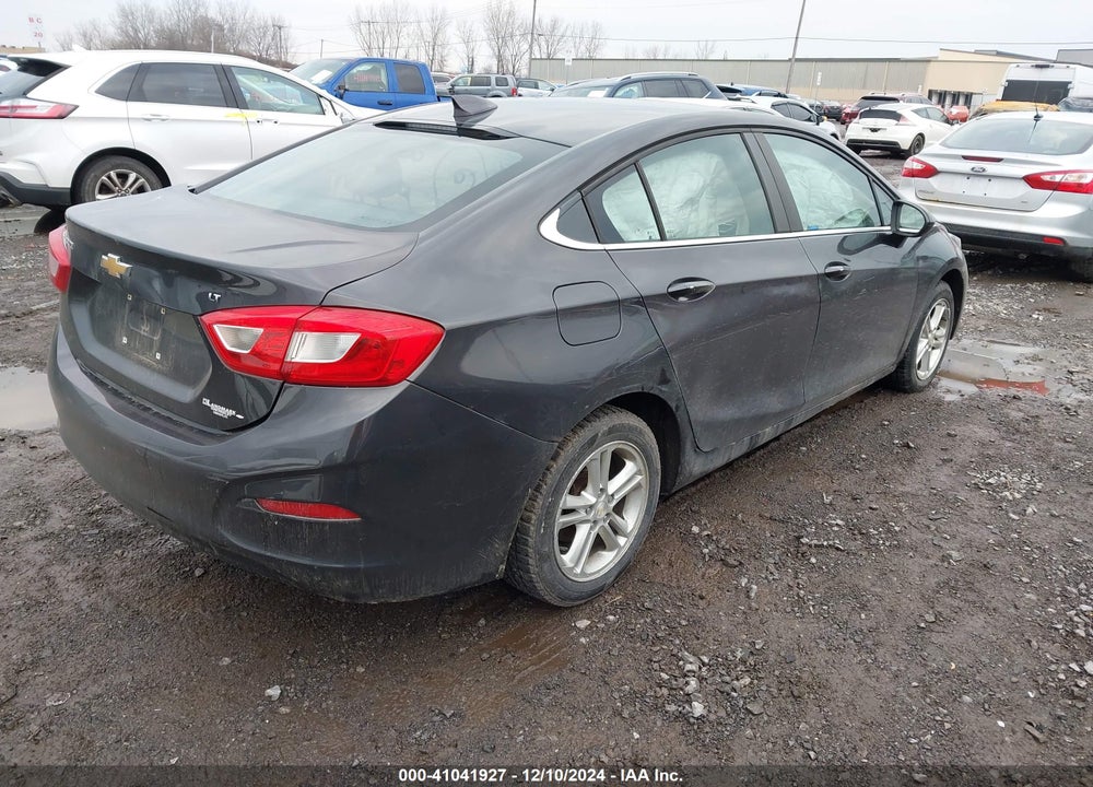 2017 CHEVROLET CRUZE LT AUTO VIN: 1G1BE5SM2H7109370