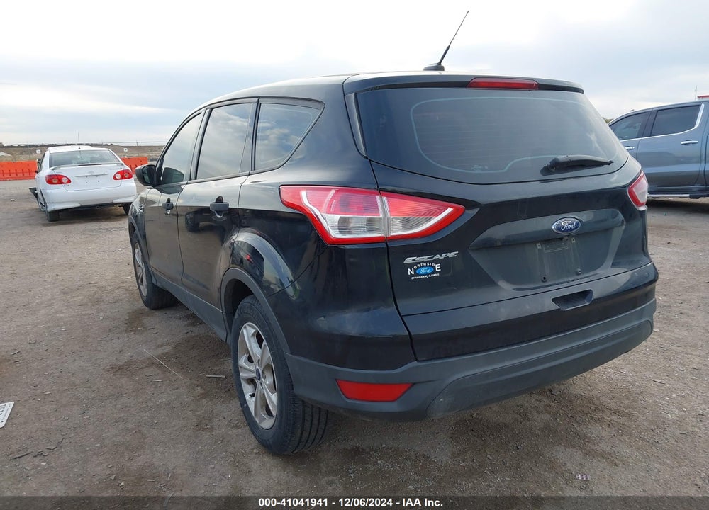2016 FORD ESCAPE S VIN: 1FMCU0F74GUC07107