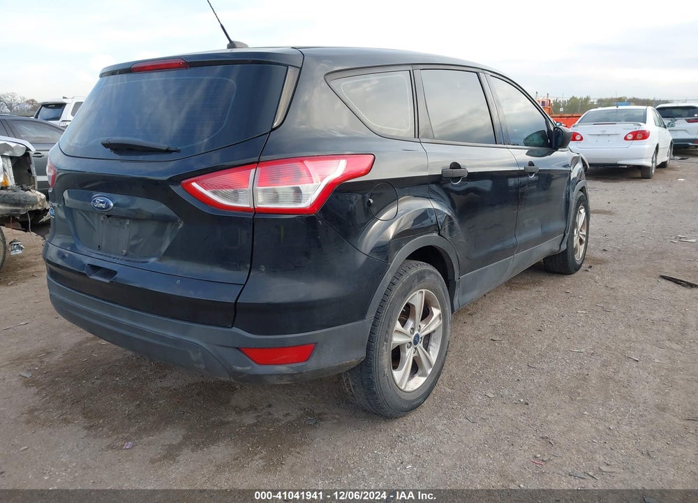 2016 FORD ESCAPE S VIN: 1FMCU0F74GUC07107