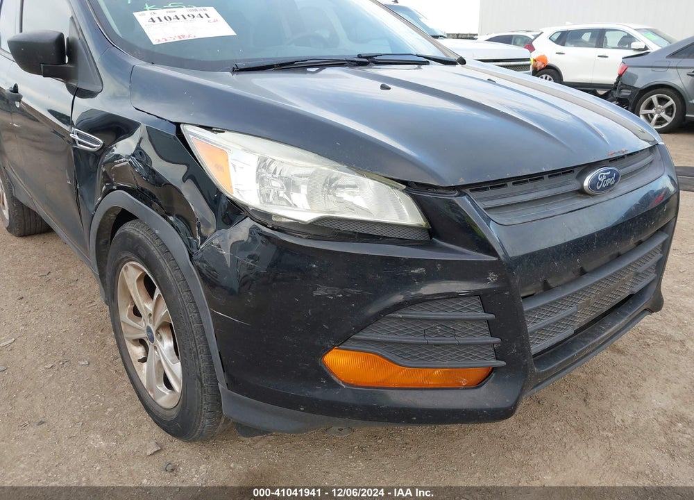 2016 FORD ESCAPE S VIN: 1FMCU0F74GUC07107