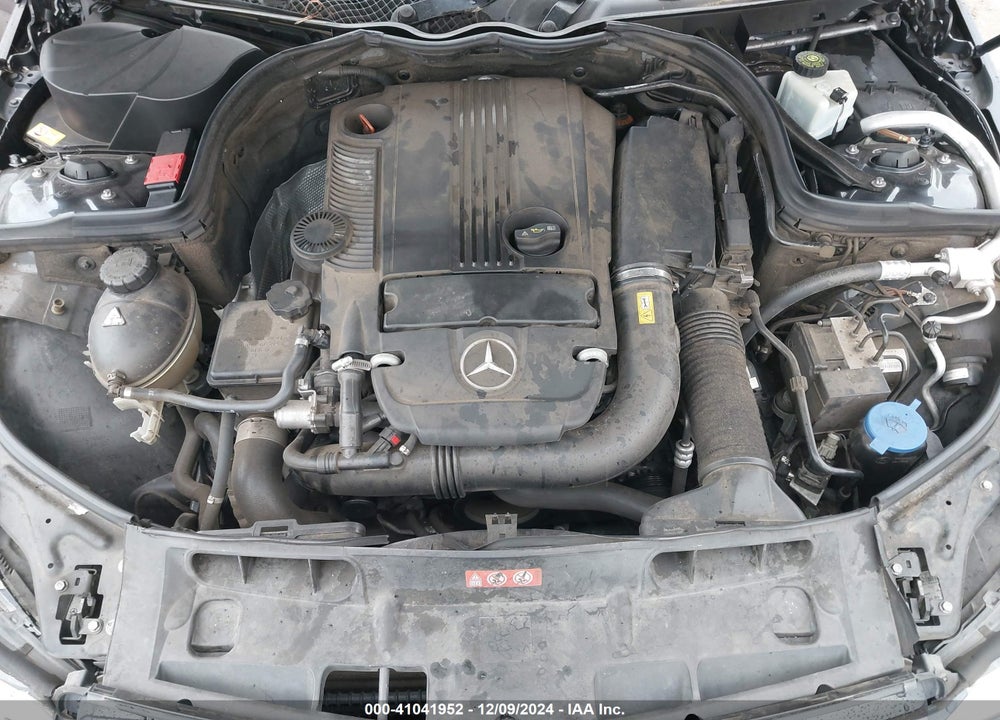 2014 MERCEDES-BENZ C VIN: WDDGF4HB9ER309128
