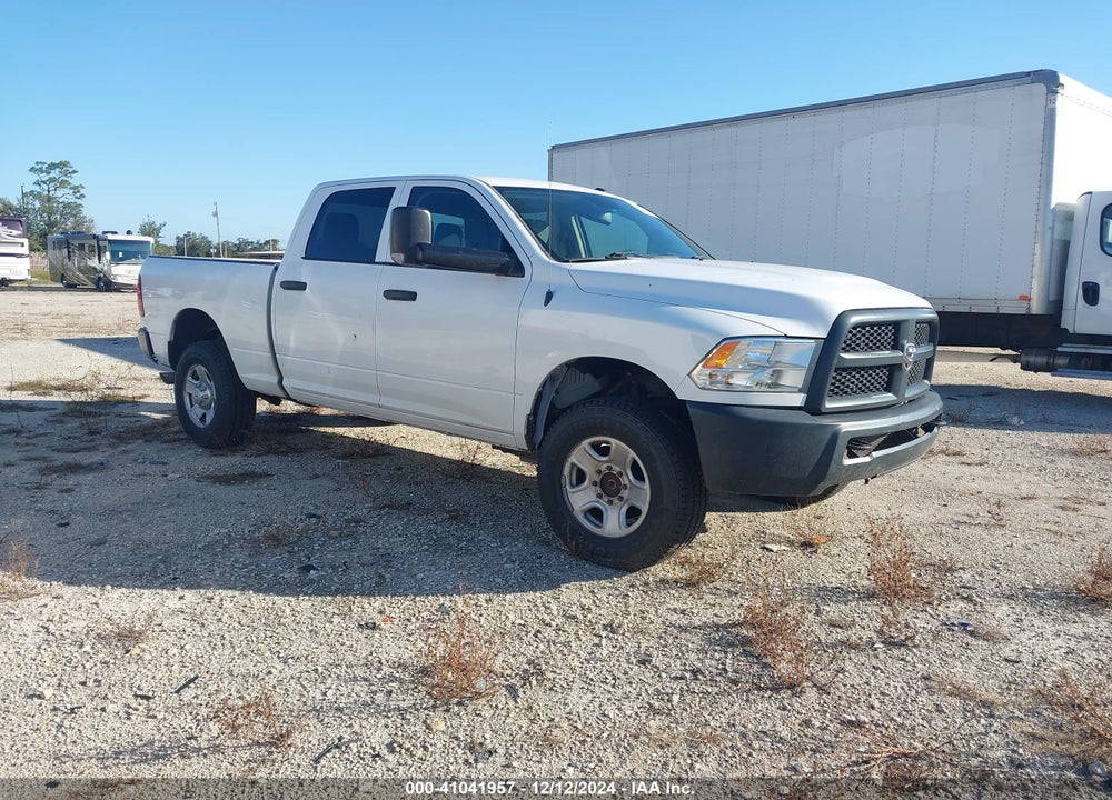 2016 RAM 3500 TRADESMAN VIN: 3C63R3CL1GG242240