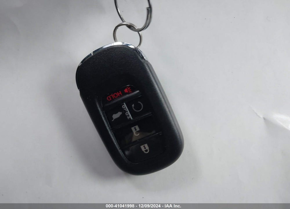 2025 HONDA PILOT VIN: 5FNYG1H41SB061048