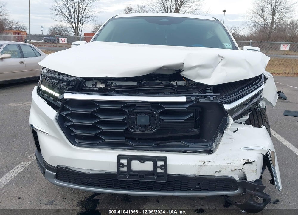 2025 HONDA PILOT VIN: 5FNYG1H41SB061048
