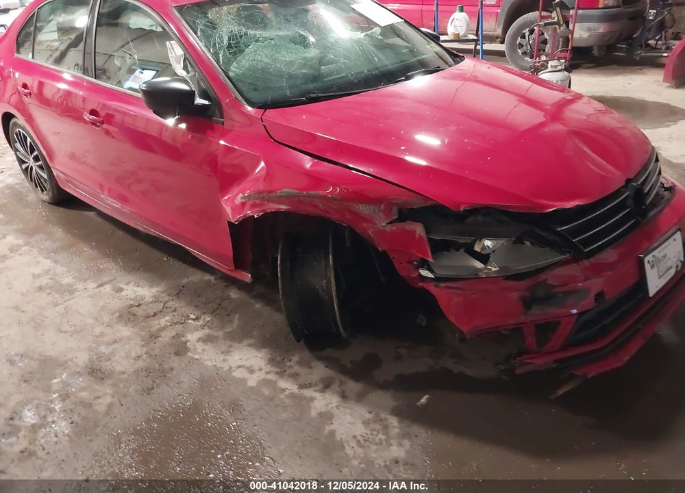 2016 VOLKSWAGEN JETTA 1.8T SPORT VIN: 3VWD17AJ6GM387219