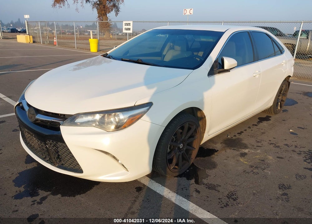 2017 TOYOTA CAMRY SE VIN: 4T1BF1FK7HU319580