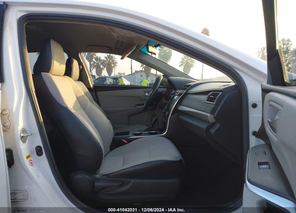 2017 TOYOTA CAMRY SE VIN: 4T1BF1FK7HU319580