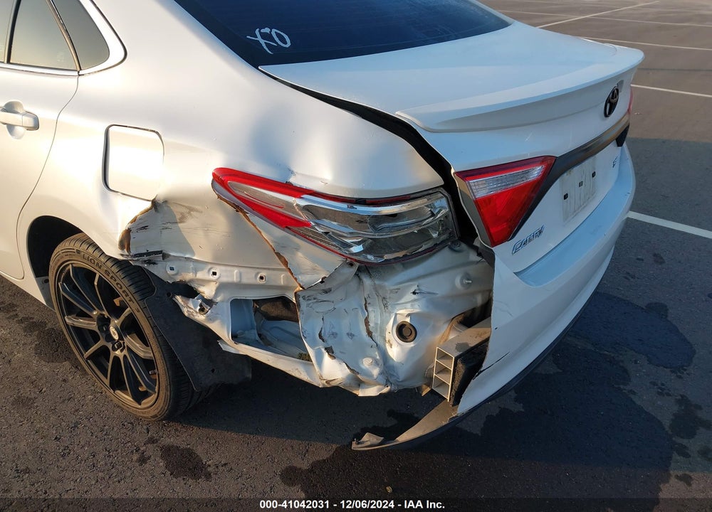2017 TOYOTA CAMRY SE VIN: 4T1BF1FK7HU319580