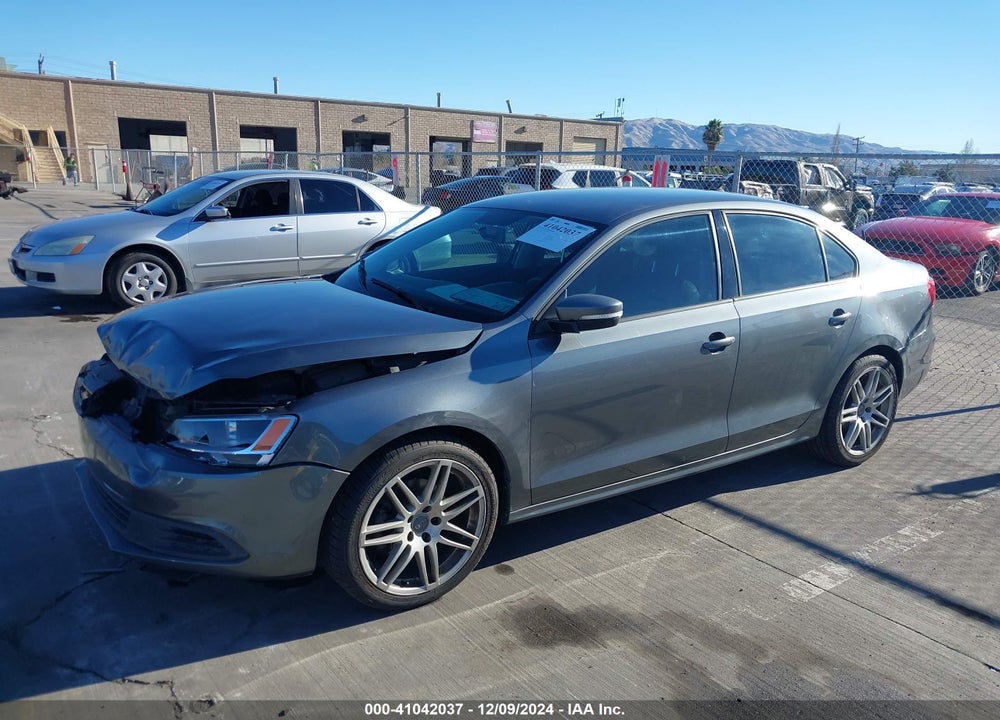 2014 VOLKSWAGEN JETTA 1.8T SE VIN: 3VWD17AJ1EM241260
