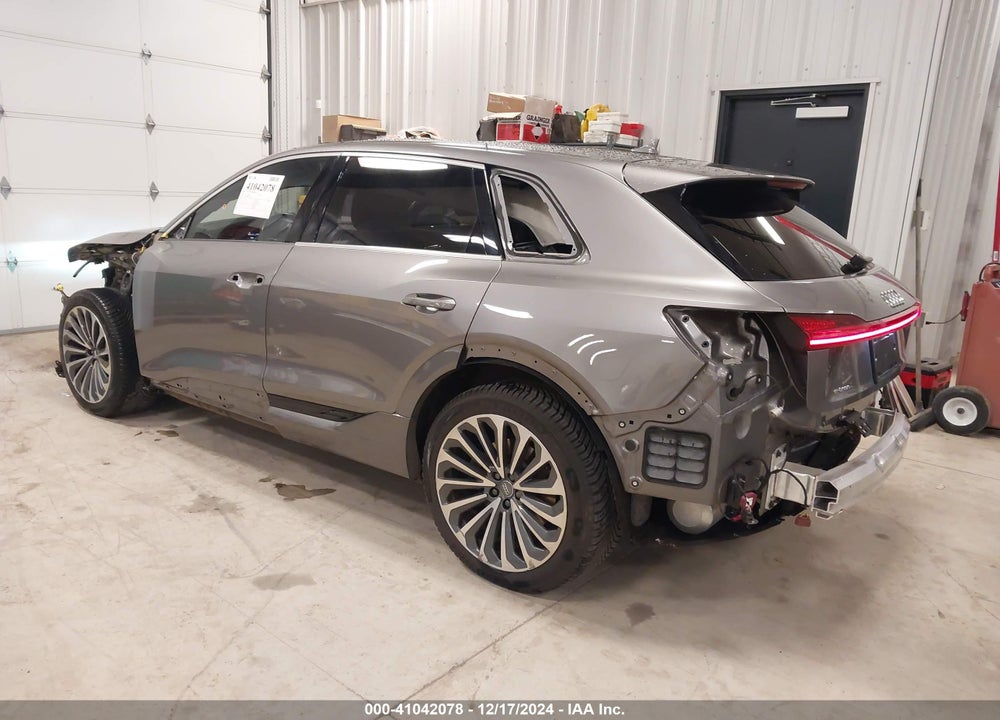 2019 AUDI E-TRON PREMIUM PLUS VIN: WA1VABGE0KB009444
