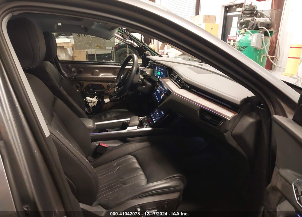 2019 AUDI E-TRON PREMIUM PLUS VIN: WA1VABGE0KB009444