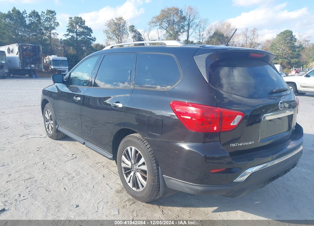 2017 NISSAN PATHFINDER SL VIN: 5N1DR2MM0HC645317