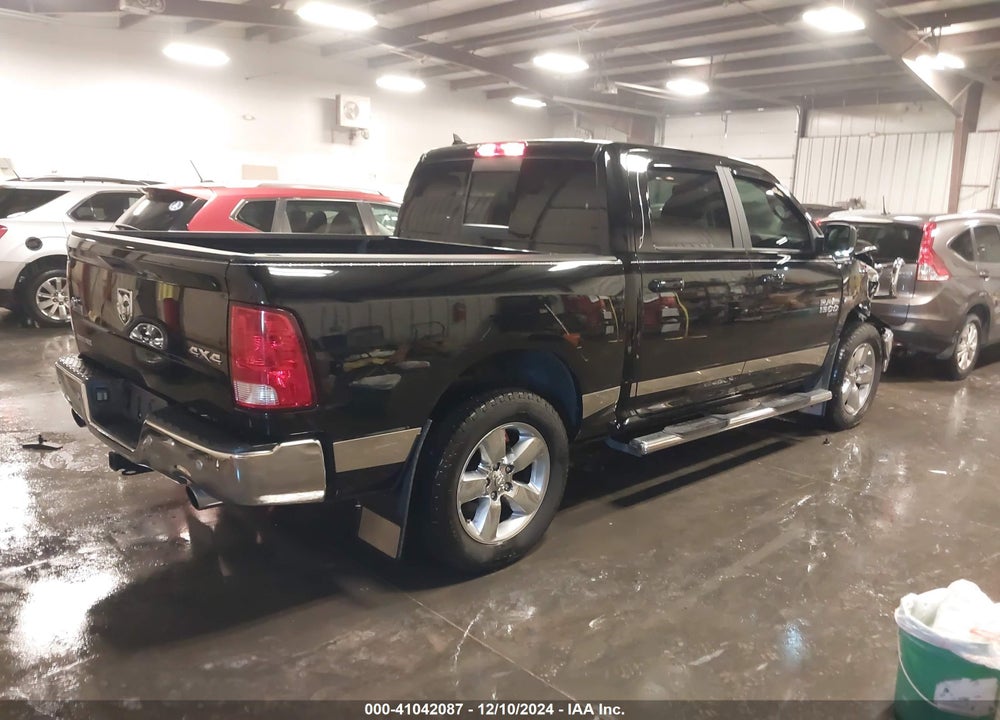 2019 RAM 1500 CLASSIC BIG HORN 4X4 5'7 BOX VIN: 1C6RR7LT5KS637444