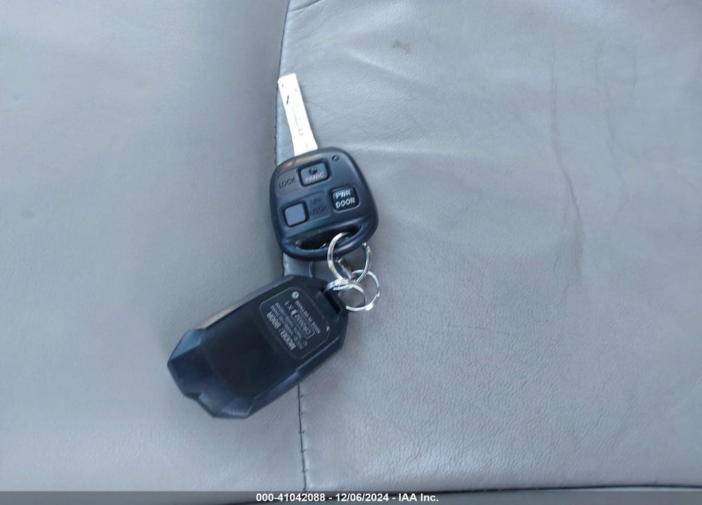 2008 LEXUS RX 350 VIN: 2T2HK31U58C071031