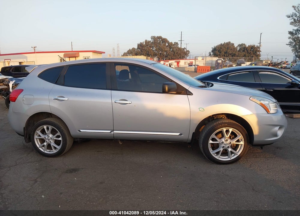 2013 NISSAN ROGUE S VIN: JN8AS5MT4DW530995