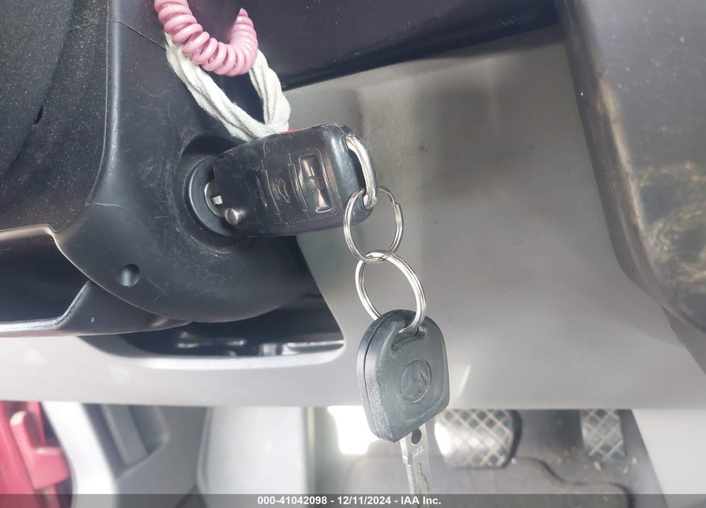 2001 VOLKSWAGEN NEW BEETLE GLS TDI VIN: 3VWCP21C91M481536