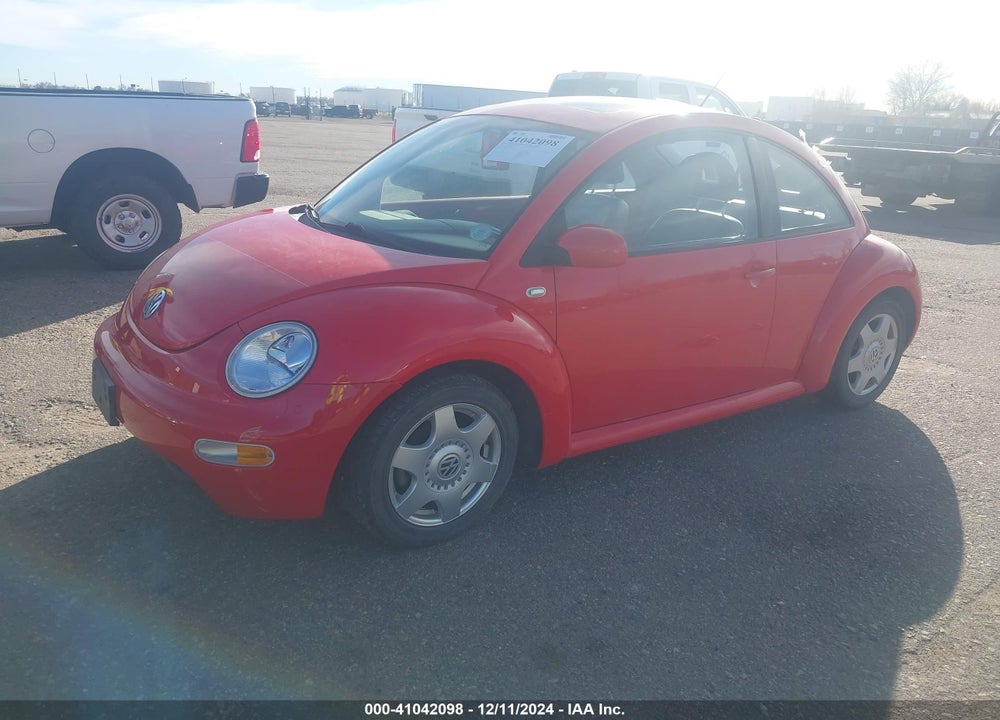2001 VOLKSWAGEN NEW BEETLE GLS TDI VIN: 3VWCP21C91M481536