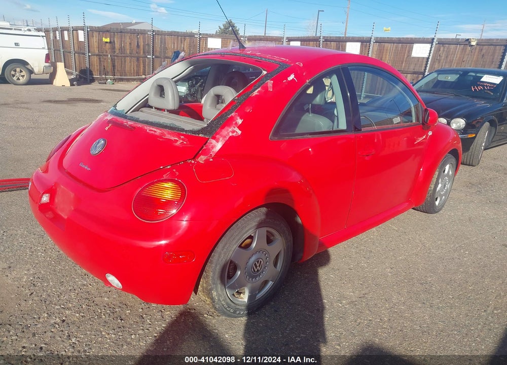 2001 VOLKSWAGEN NEW BEETLE GLS TDI VIN: 3VWCP21C91M481536