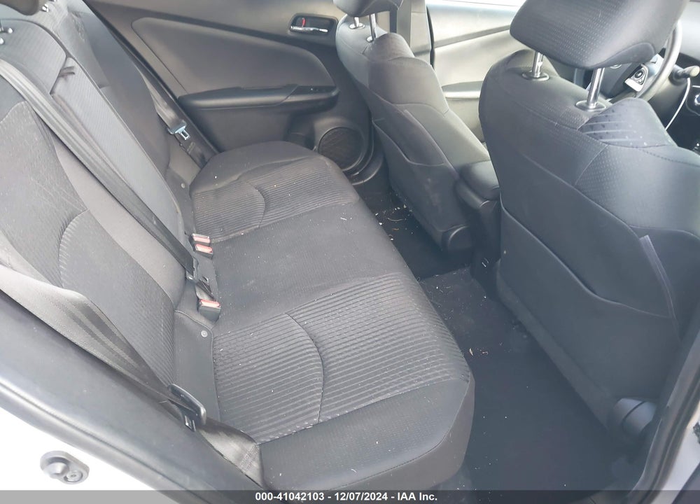 2016 TOYOTA PRIUS TWO VIN: JTDKBRFUXG3018595