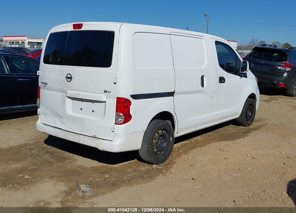 2014 NISSAN NV200 SV VIN: 3N6CM0KN7EK691552