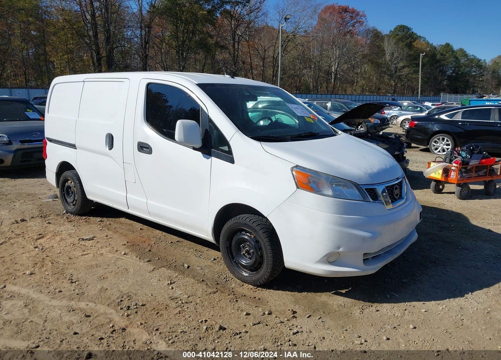2014 NISSAN NV200 SV VIN: 3N6CM0KN7EK691552