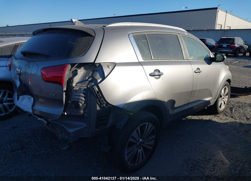 2015 KIA SPORTAGE EX VIN: KNDPC3AC3F7711689