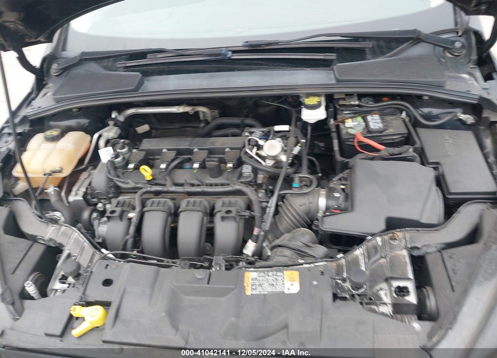 2018 FORD FOCUS SE VIN: 1FADP3F27JL255161