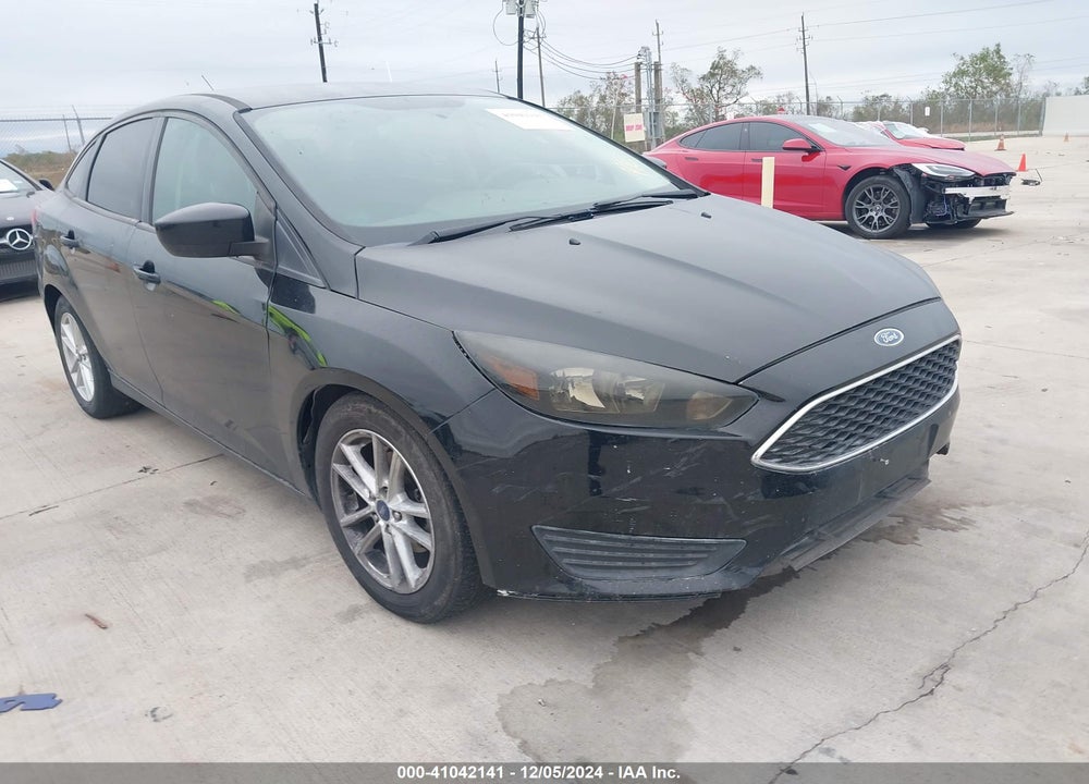 2018 FORD FOCUS SE VIN: 1FADP3F27JL255161