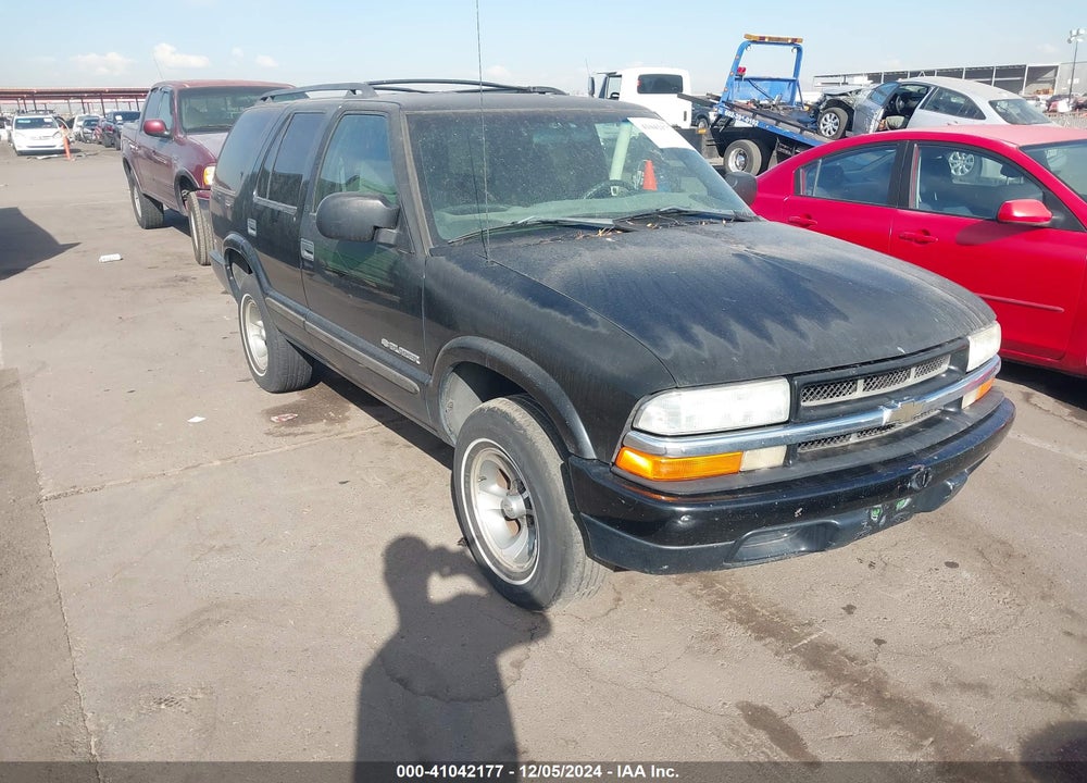2002 CHEVROLET BLAZER LS VIN: 1GNCS13W52K193385