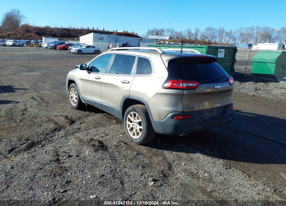 2017 JEEP CHEROKEE LATITUDE 4X4 VIN: 1C4PJMCS6HW509910