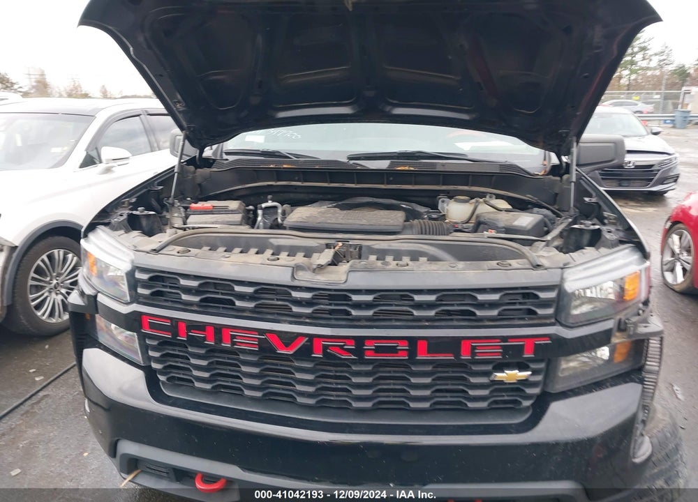 2020 CHEVROLET SILVERADO 1500 4WD SHORT BED CUSTOM VIN: 1GCUYBEF3LZ347700