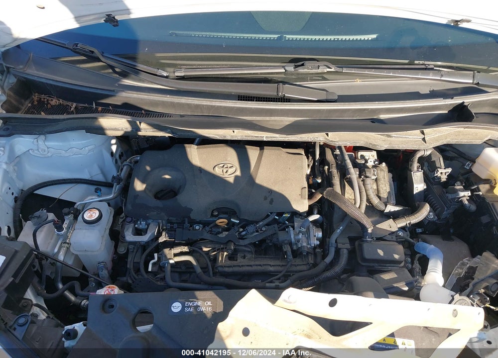 2023 TOYOTA SIENNA XLE VIN: 5TDYRKEC2PS160864