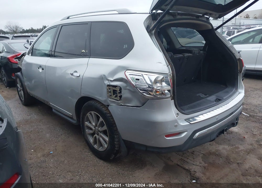 2016 NISSAN PATHFINDER SL VIN: 5N1AR2MN6GC613613