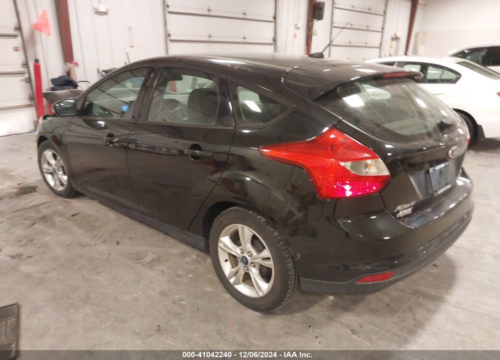 2014 FORD FOCUS VIN: 1FADP3K26EL169304