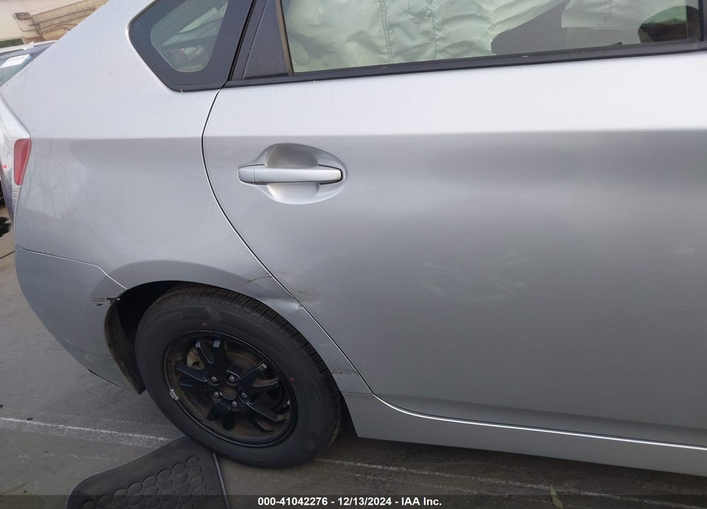 2015 TOYOTA PRIUS TWO VIN: JTDKN3DU5F0483728