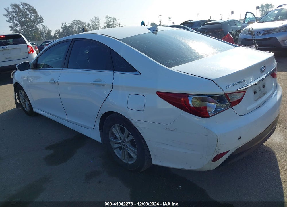 2014 HYUNDAI SONATA GLS VIN: 5NPEB4AC7EH852792