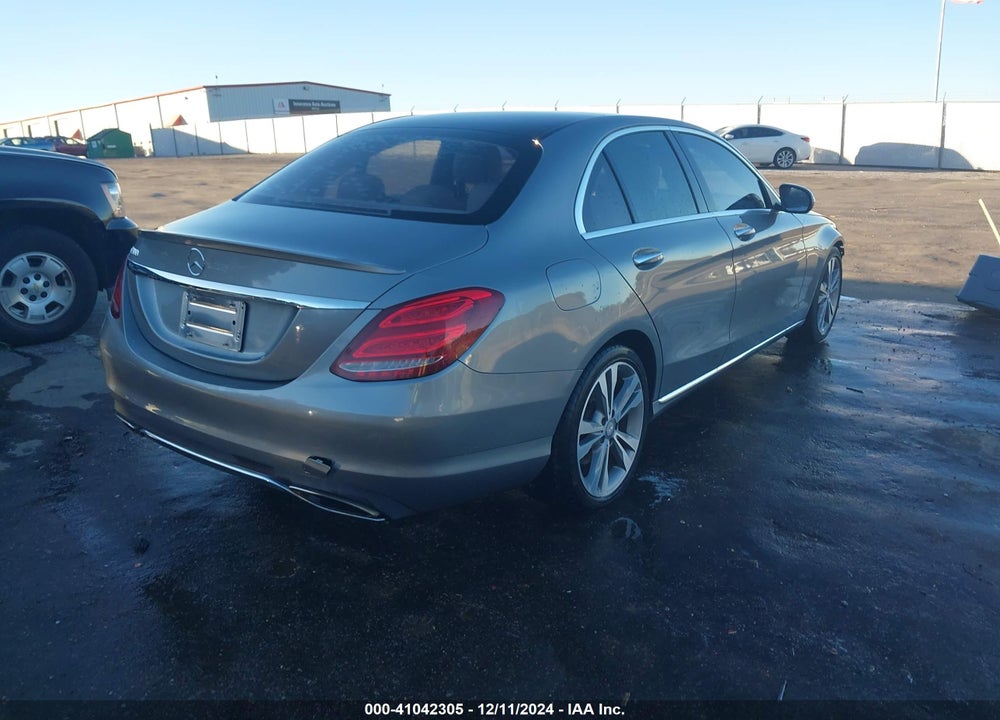 2016 MERCEDES-BENZ C-CLASS C 300/LUXURY/SPORT VIN: WDDWF4JB1GR146662