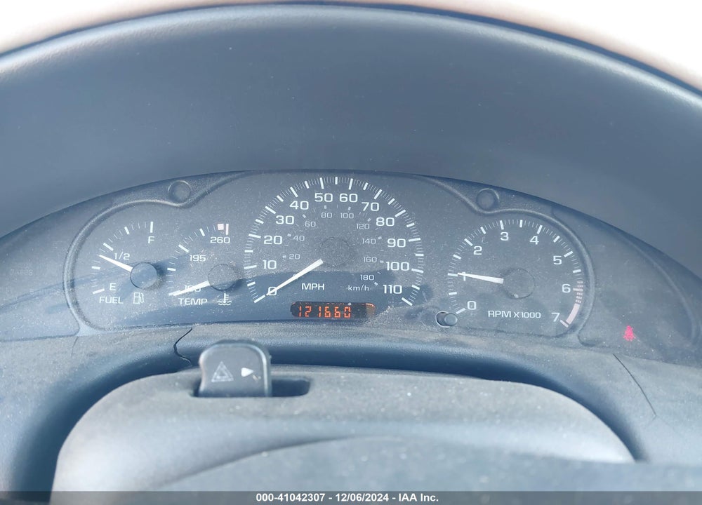 2002 CHEVROLET CAVALIER VIN: 1G1JC124X27273936