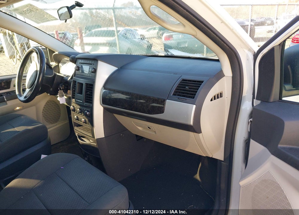 2010 DODGE GRAND CARAVAN SXT VIN: 2D4RN5D10AR483427