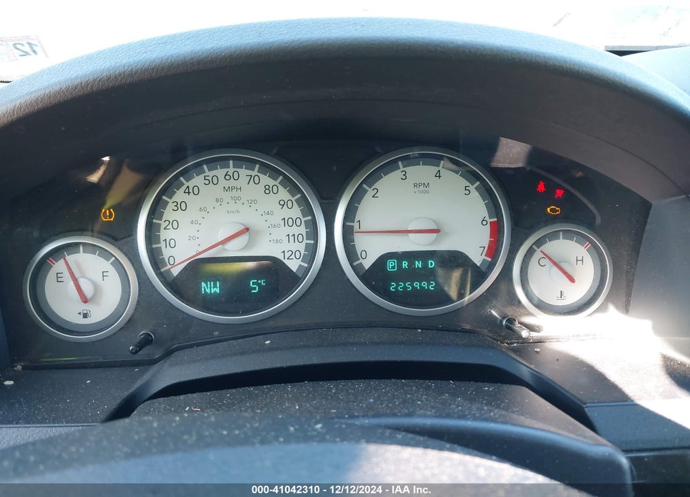 2010 DODGE GRAND CARAVAN SXT VIN: 2D4RN5D10AR483427