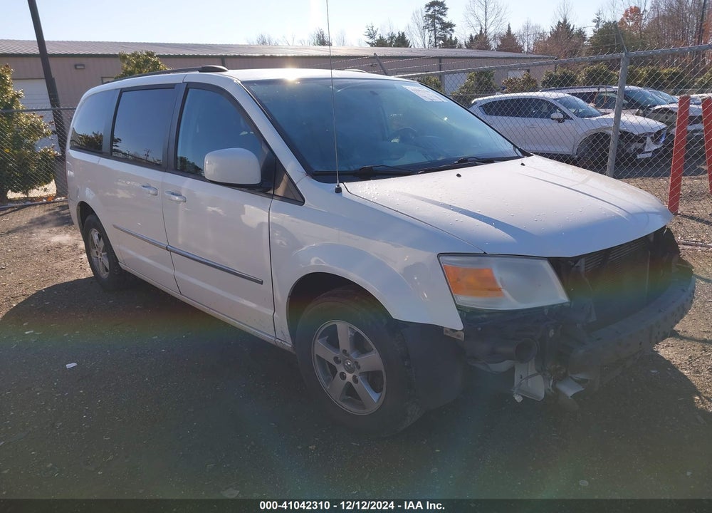 2010 DODGE GRAND CARAVAN SXT VIN: 2D4RN5D10AR483427